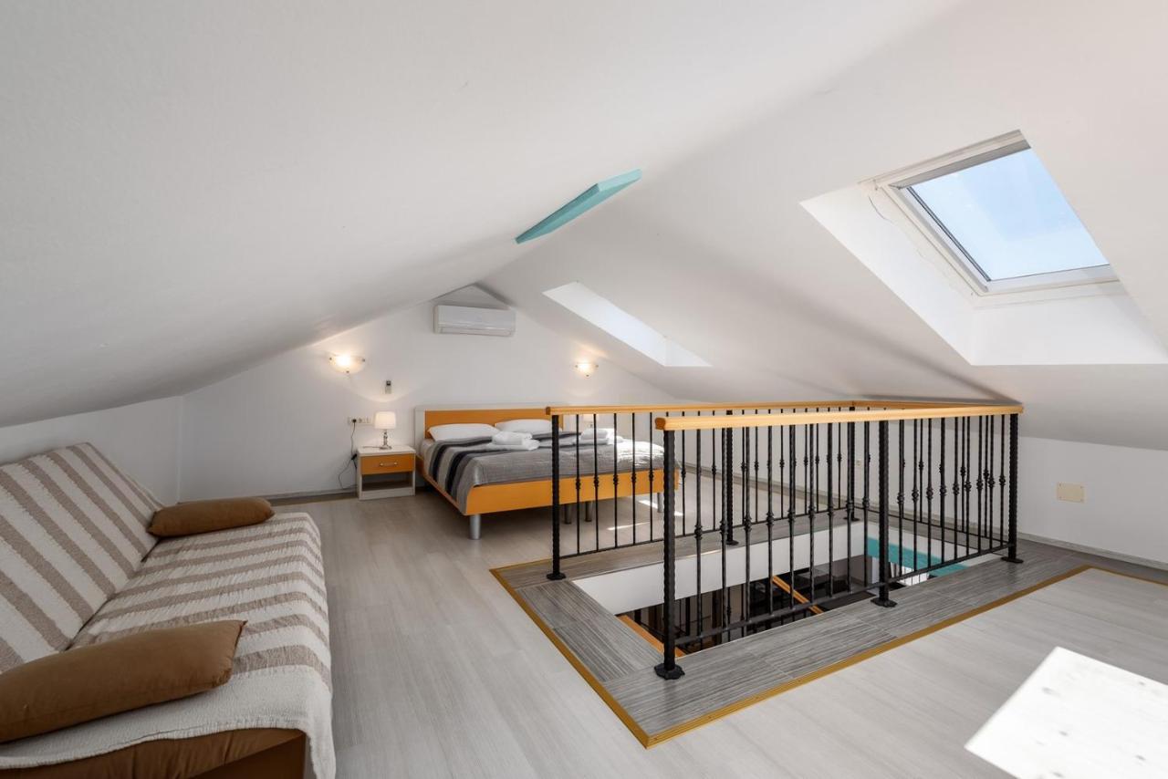 Apartments Dante 乌马格 外观 照片