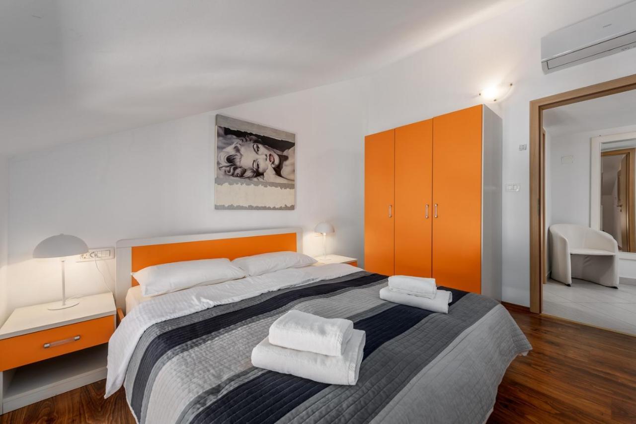 Apartments Dante 乌马格 外观 照片