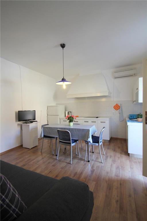 Apartments Dante 乌马格 客房 照片